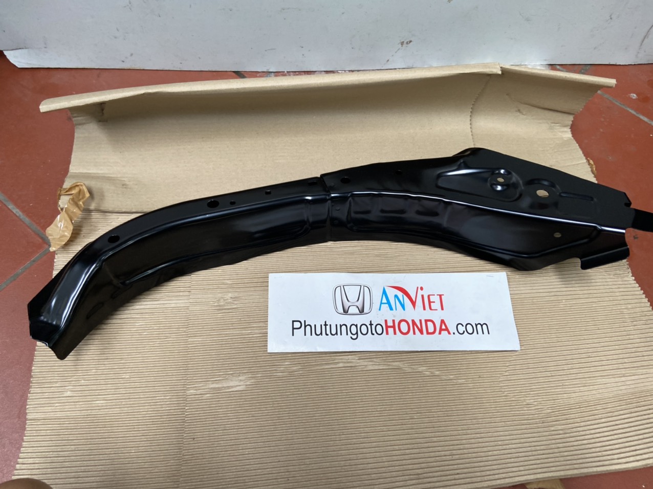 Xương tai xe Honda CITY